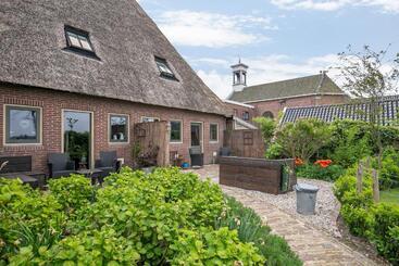 مبيت وإفطار Inn Friesland