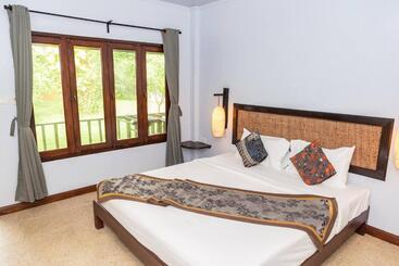 فندق Satva Samui Yoga And Wellness Resort
