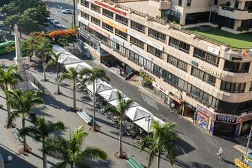 בית מלון כפרי Adonis Capital