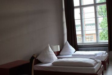 هتل Plus Berlin