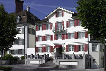هتل Swiss