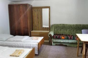 膳宿费 садиба у галина та йосипа