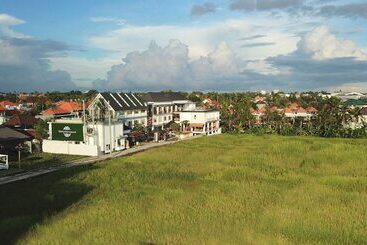 민박 Tirtha Khayangan Canggu