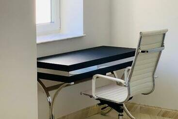 هتل Ave Medica Apartments