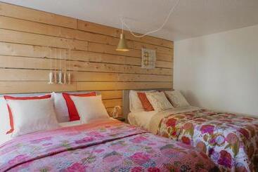 هتل Jaune Hôtel Boutique