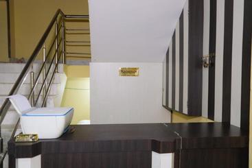 هتل Sahil Inn