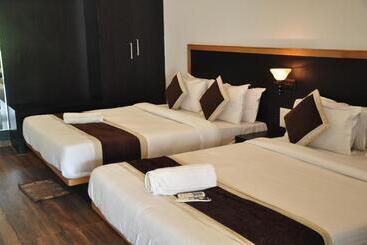 Отель Seed Resort