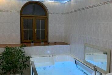 پانسیون Relax And Pool Apartments Novi Sad