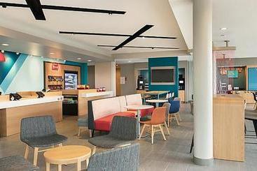 Avid Hotel Fayetteville West