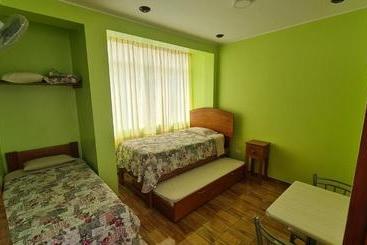 هتل Hospedaje Lunita
