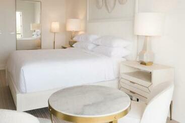 هتل Oyster Bay Boutique