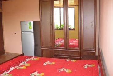 پانسیون Albena Guest House