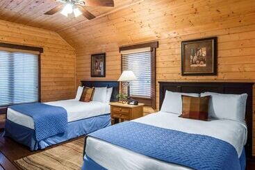 בית מלון כפרי Bluegreen Vacations Shenandoah Crossing, Ascend Resort Collection