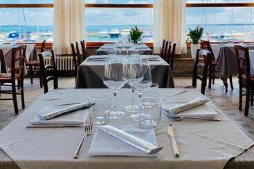호텔 Albergo La Pescatrice