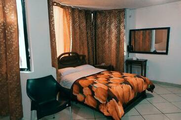 هاستل Hostal Ajavi Del Sur