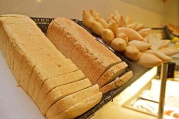 هتل Holiday Inn Express Campo De Gibraltar Barrios, An Ihg