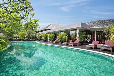 هتل Gending Kedis Luxury Villas & Spa Estate