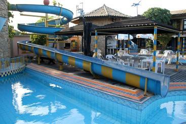 هتل Porto Marlin