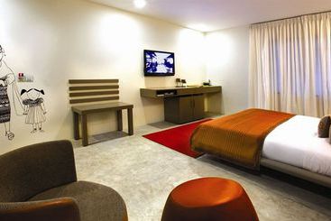 The Slate Hotel