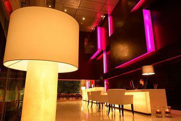 هتل One Taichung 	 