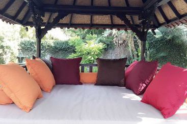 هتل Puri Dalem Cottages