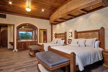 فندق The Springs Resort & Spa At Arenal