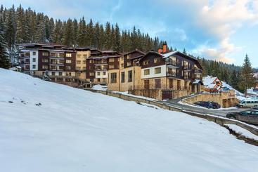 هتل The Stream Resort
