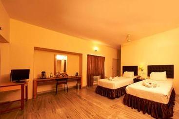 Resort Mgm Eastwoods