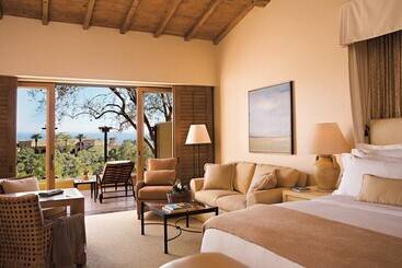 The Resort At Pelican Hill