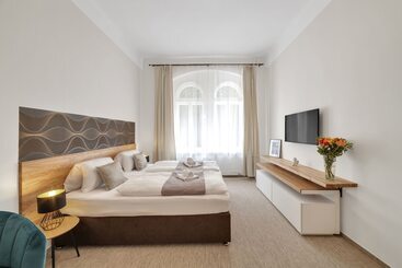 هتل Rezidence Villa Gloria