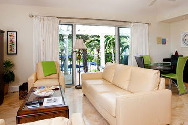 هتل The Regent Grand Resort