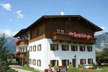 Apartments Spiegl