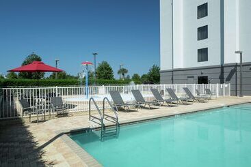 מלון דירות Hampton Inn & Suites Panama City Beach Pier Park Area