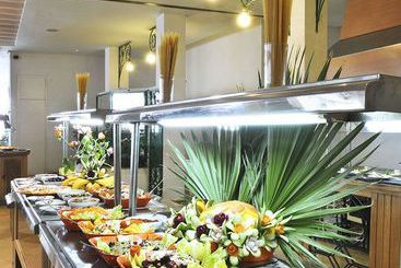 هتل El Mouradi Beach