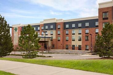 Отель Homewood Suites By Hilton Denver Tech Center