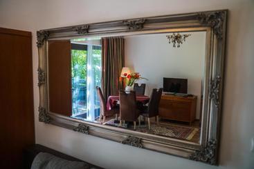 هتل Aurelius Pension
