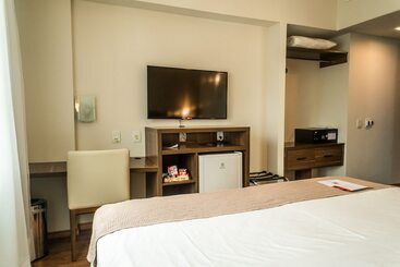 公寓式酒店  Firenze Business
