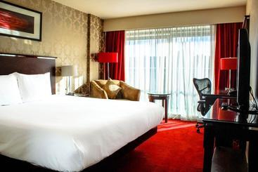 هتل Hilton Garden Inn Aberdeen City Centre