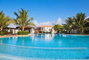 Hotel Melia Tortuga Beach   All Inclusive