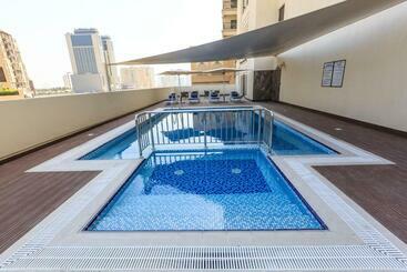 S19 Hotel Al Jaddaf Metro Station