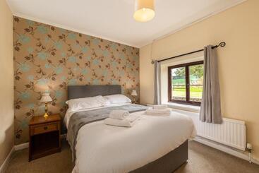 旅馆 Bower House Inn