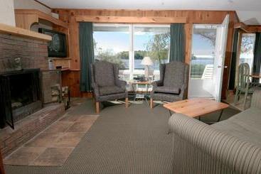 Elmhirst's Resort