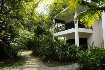هتل La Maison d'Angkor