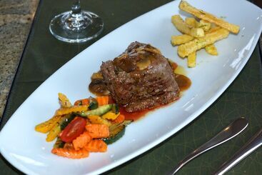 ホテル Stubel Suites & Cafe