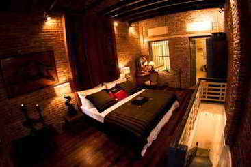 La Petite Indochine Hotel