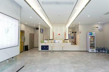 酒店 7 Days Inn Xingyi Pingdong Avenue