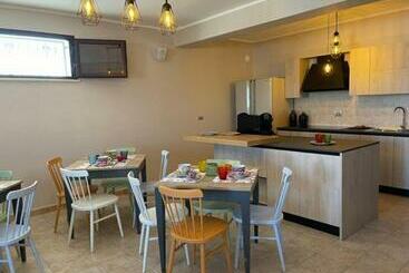 بنسيون Albamaris Guest House