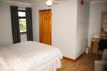 مبيت وإفطار The Coach Inn