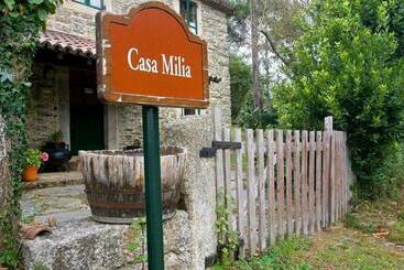 Casa Milia