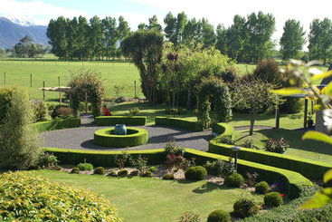 هتل Fyffe Country Lodge